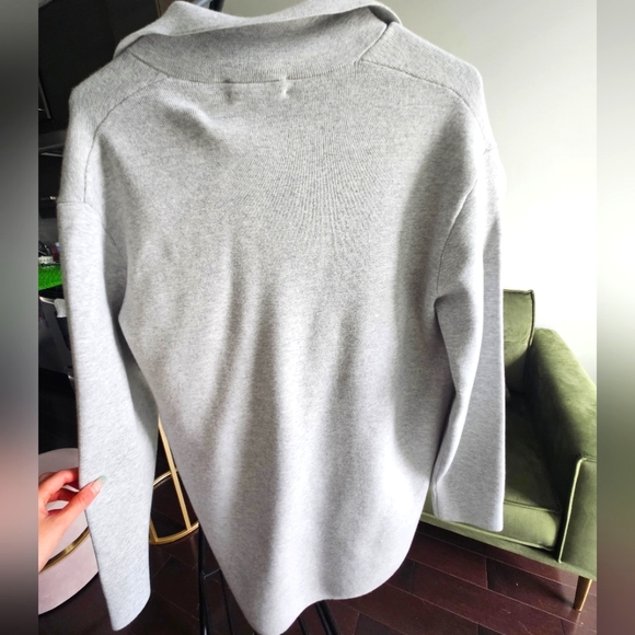 Almost New Coat Jacket Babaton - Picture 4 of 7